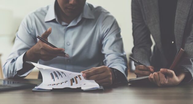 two people meeting for a legal business coaching meeting